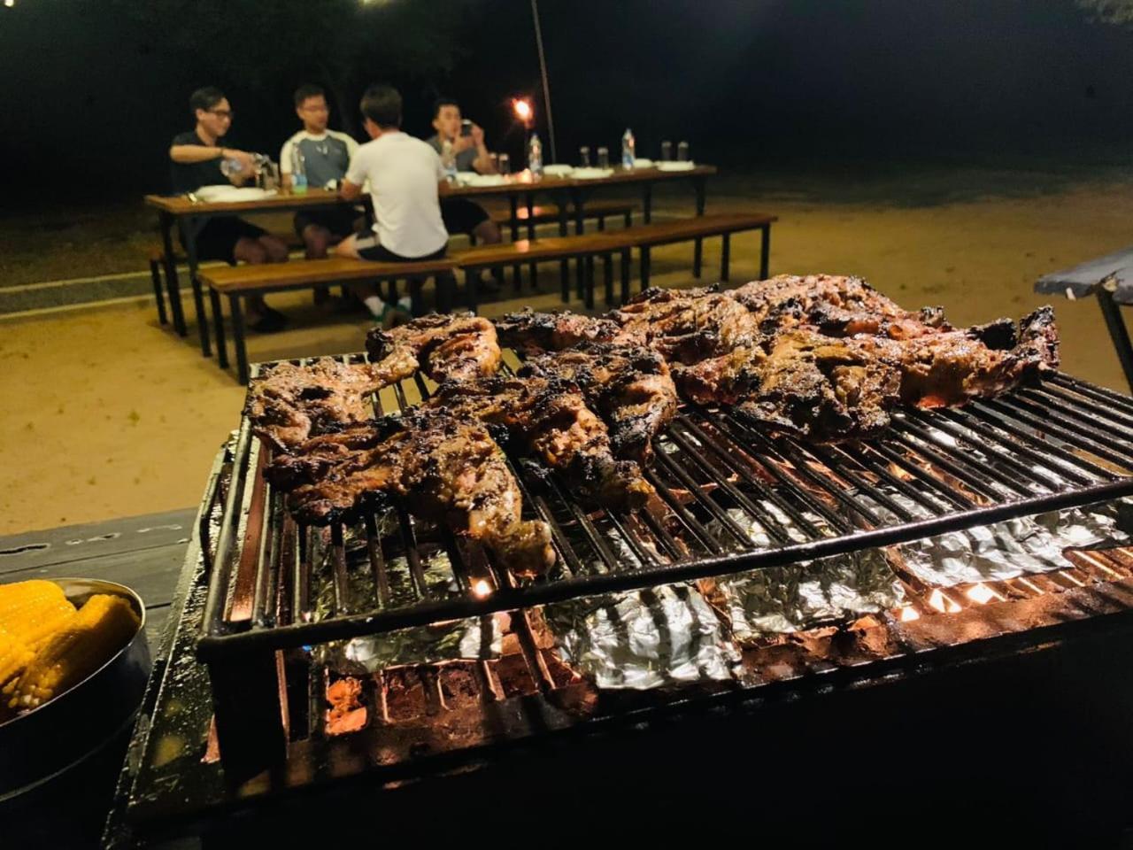 Yala Wild Hut - Yala Hotel Tissamaharama Ngoại thất bức ảnh